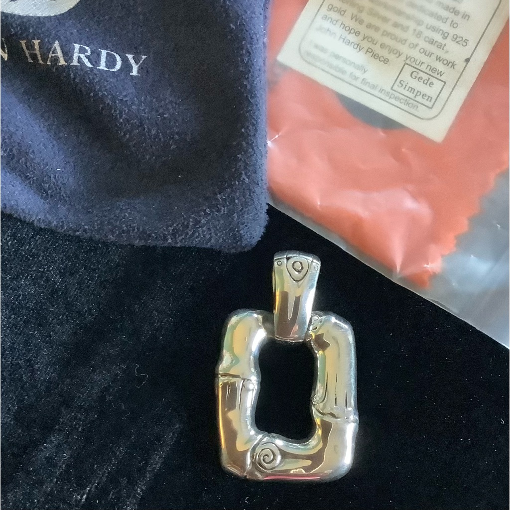 John Hardy Bamboo Pendant Sterling Silver- Like New Beautiful 240$